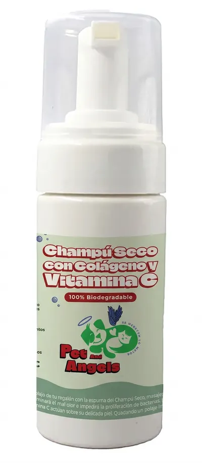 Envase en espuma del champú seco con colágeno y vitamina C para gatos, de etiqueta verde claro